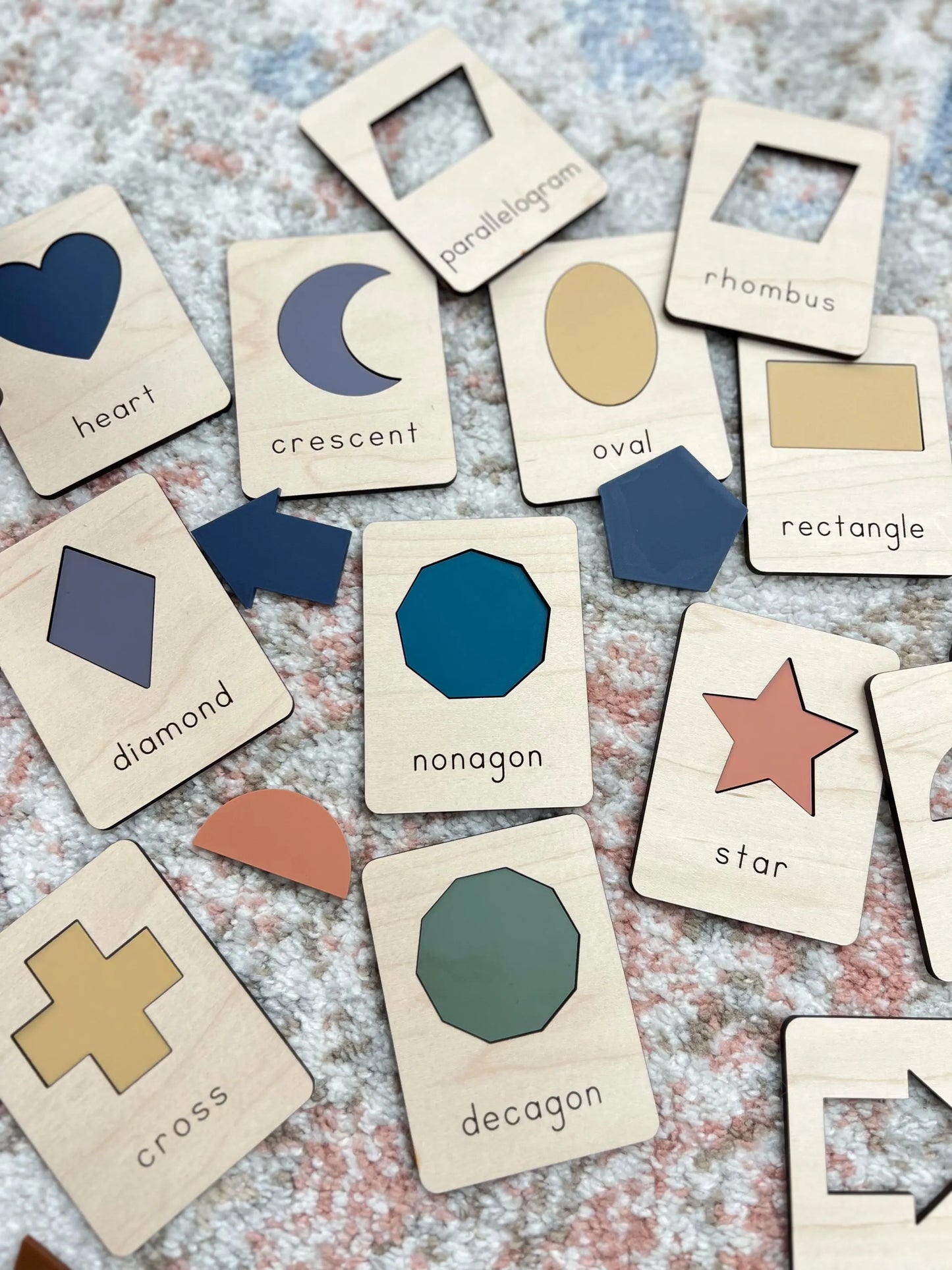 Shape Sorting Learning Activity | 21 Shapes | Montessori Style | Wooden & Acrylic Pieces | Laser Engraved