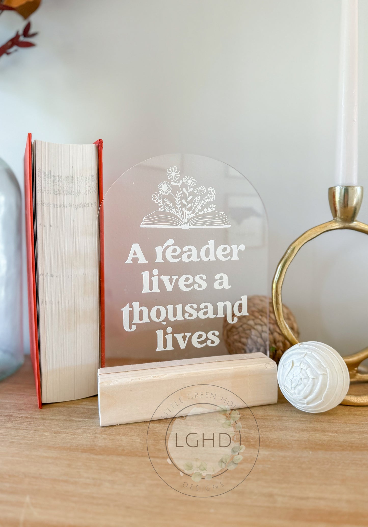 A Reader Lives a Thousand Lives Shelf Sitter | Bookish Quote Decor for Fantasy & Romance Readers | BookTok Bookshelf Sign