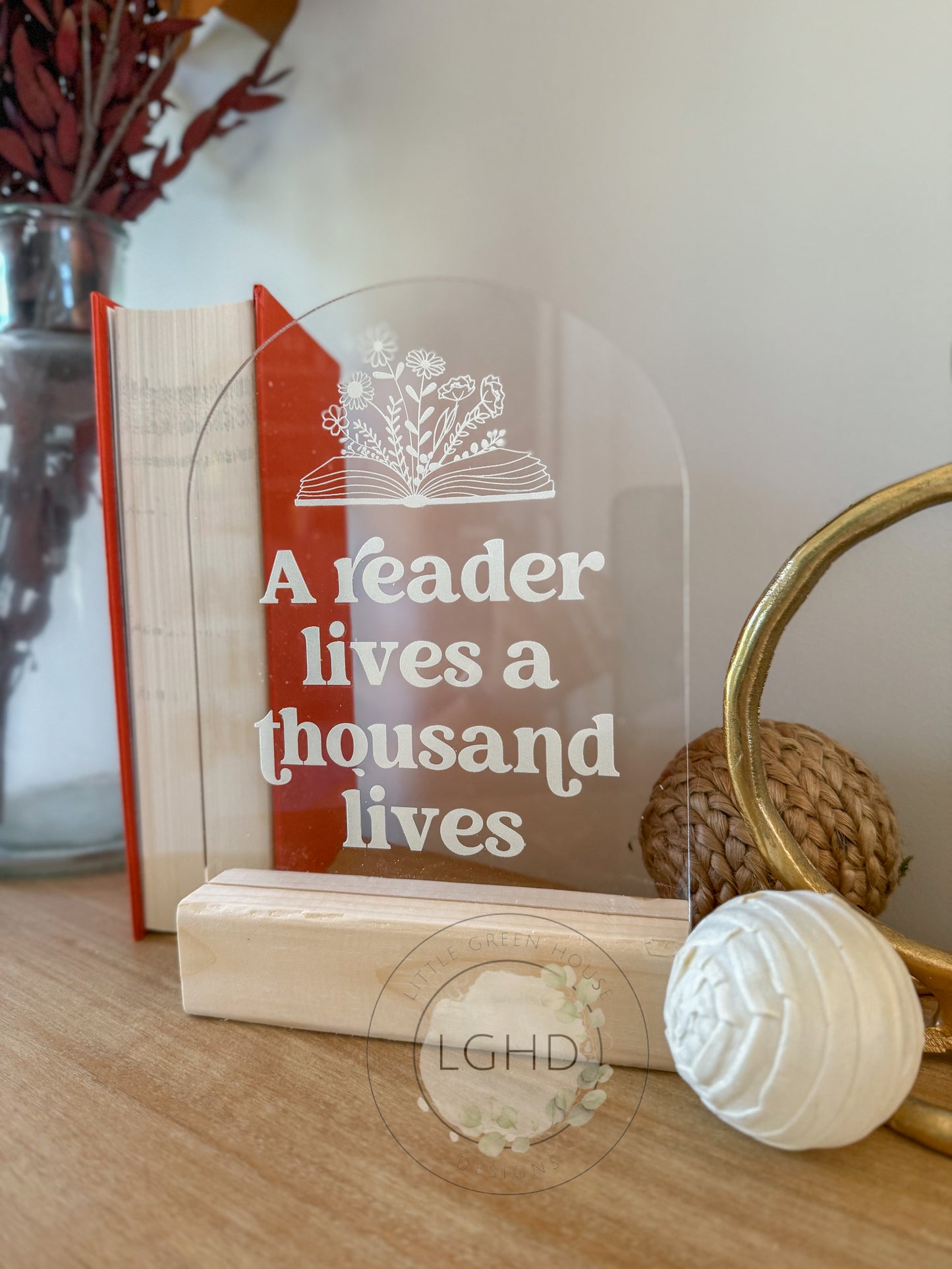 A Reader Lives a Thousand Lives Shelf Sitter | Bookish Quote Decor for Fantasy & Romance Readers | BookTok Bookshelf Sign