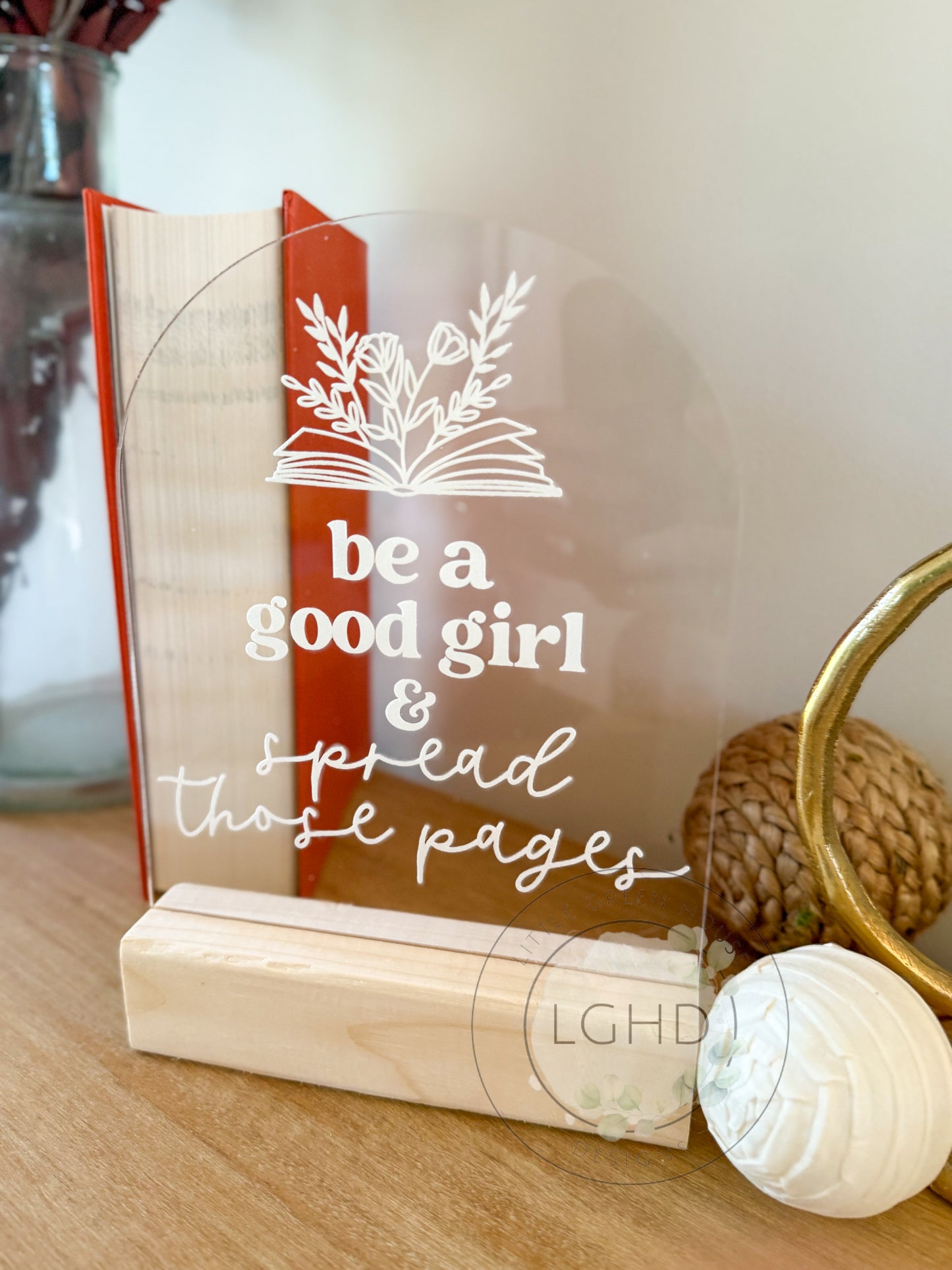 Romantasy Smut Shelf Sitter – Be a Good Girl and Spread Those Pages | BookTok Decor for Spicy Fantasy Romance Readers
