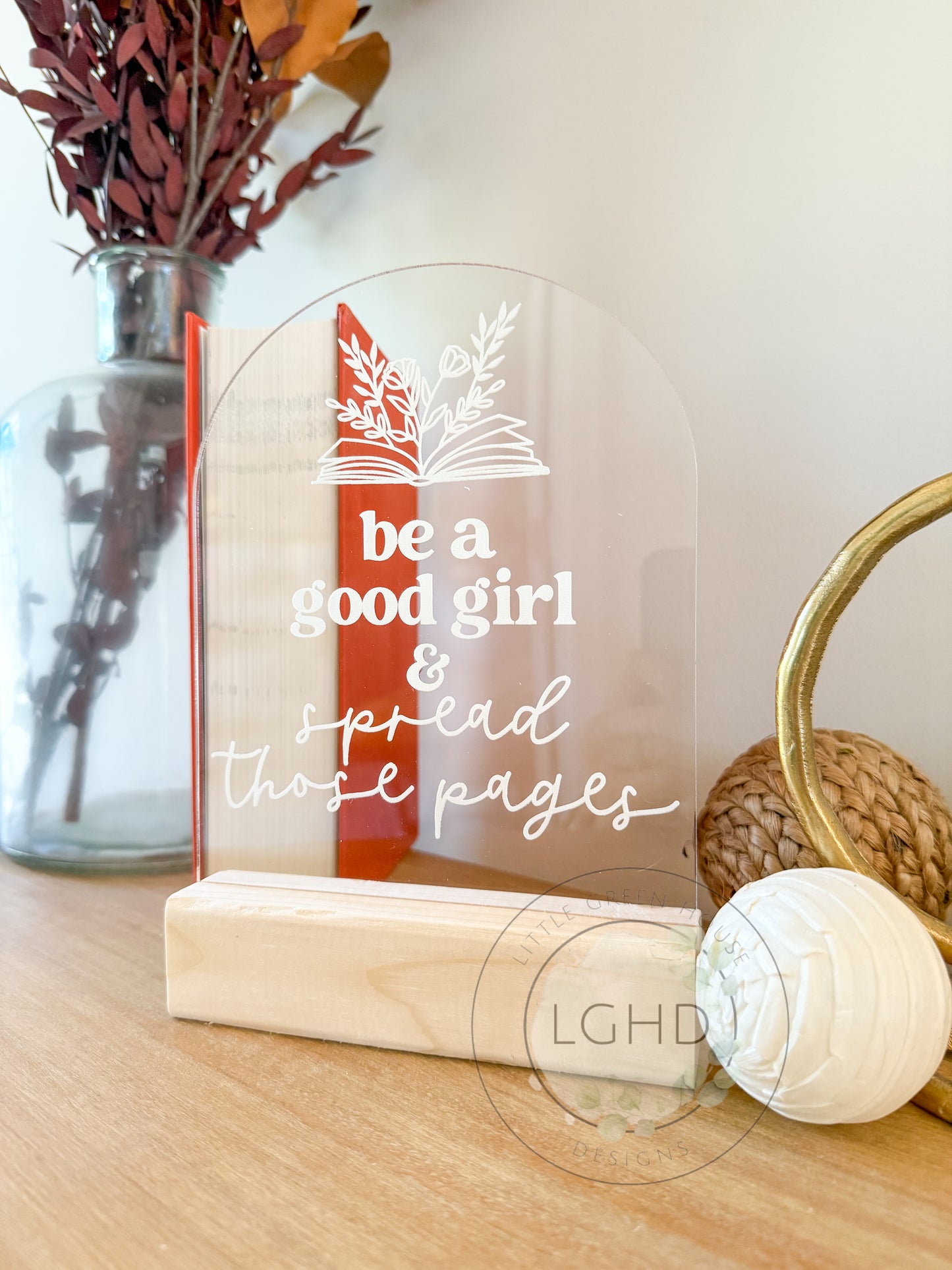 Romantasy Smut Shelf Sitter – Be a Good Girl and Spread Those Pages | BookTok Decor for Spicy Fantasy Romance Readers