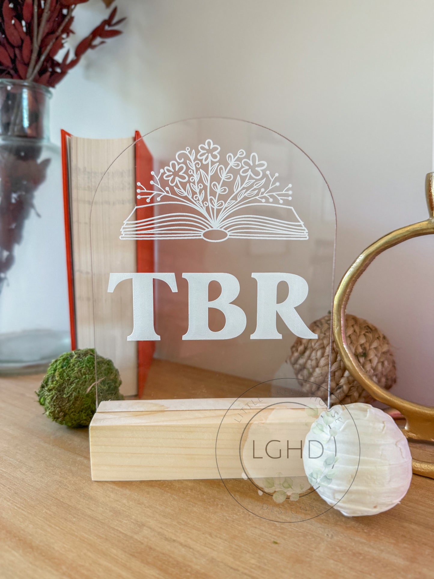 TBR Shelf Sitter – Laser Engraved “To Be Read” Bookish Sign | Bookshelf Decor for Book Lovers | BookTok Romantasy Gift